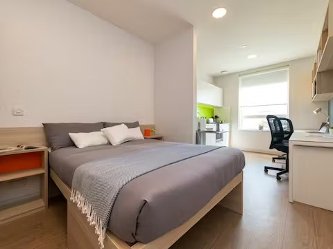 Image of Middle Street, Portsmouth