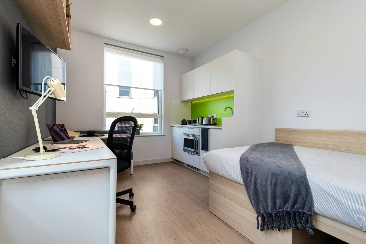 Image of Middle Street, Portsmouth