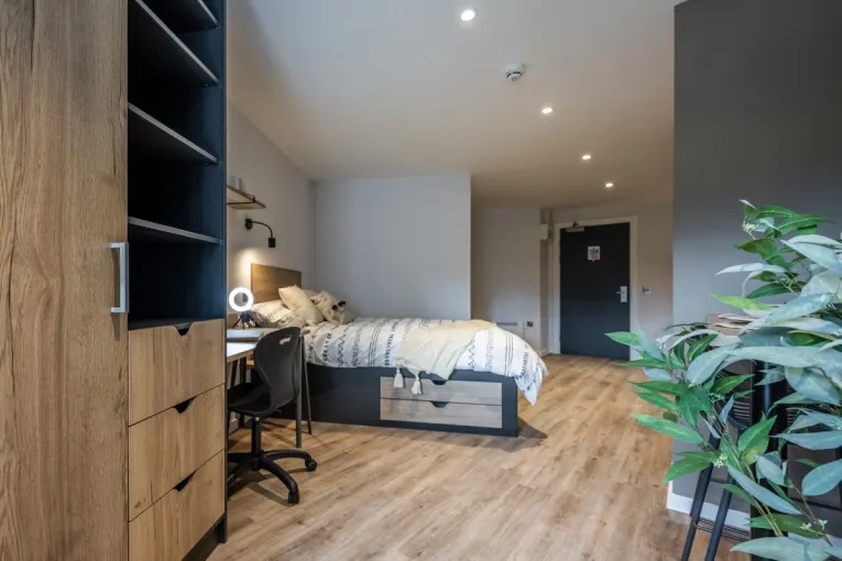 Image of Murieston Crescent, Edinburgh