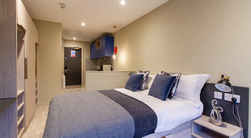 Image of New Century Place, Reading