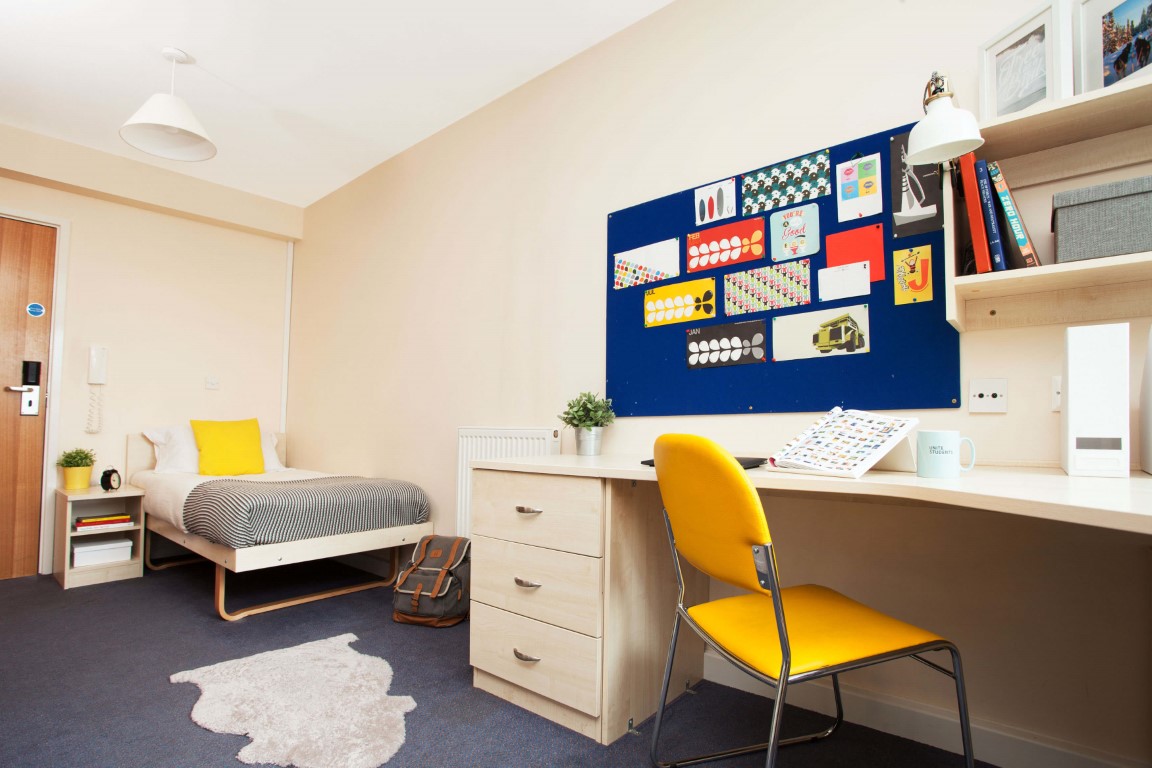 Image of Pacific Court, London