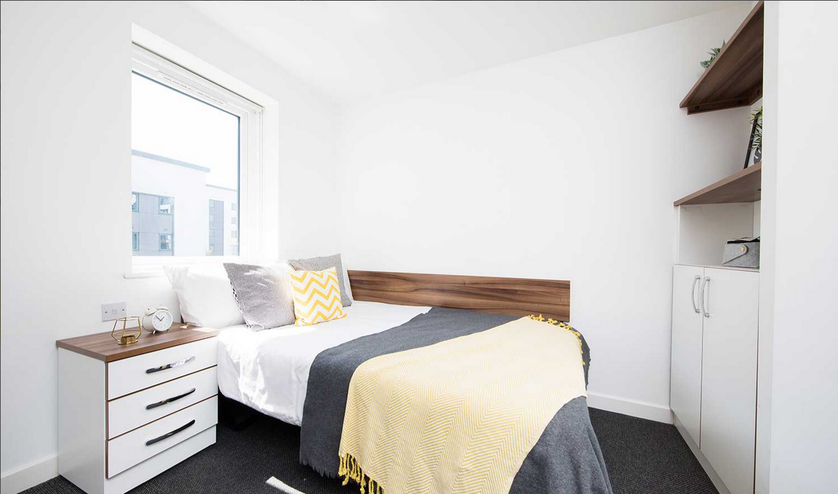 Image of Pier Quays, London