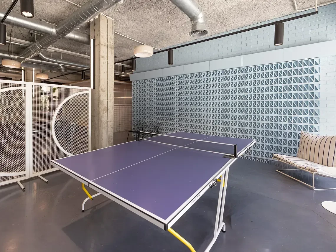 Executive Studio - image 28
