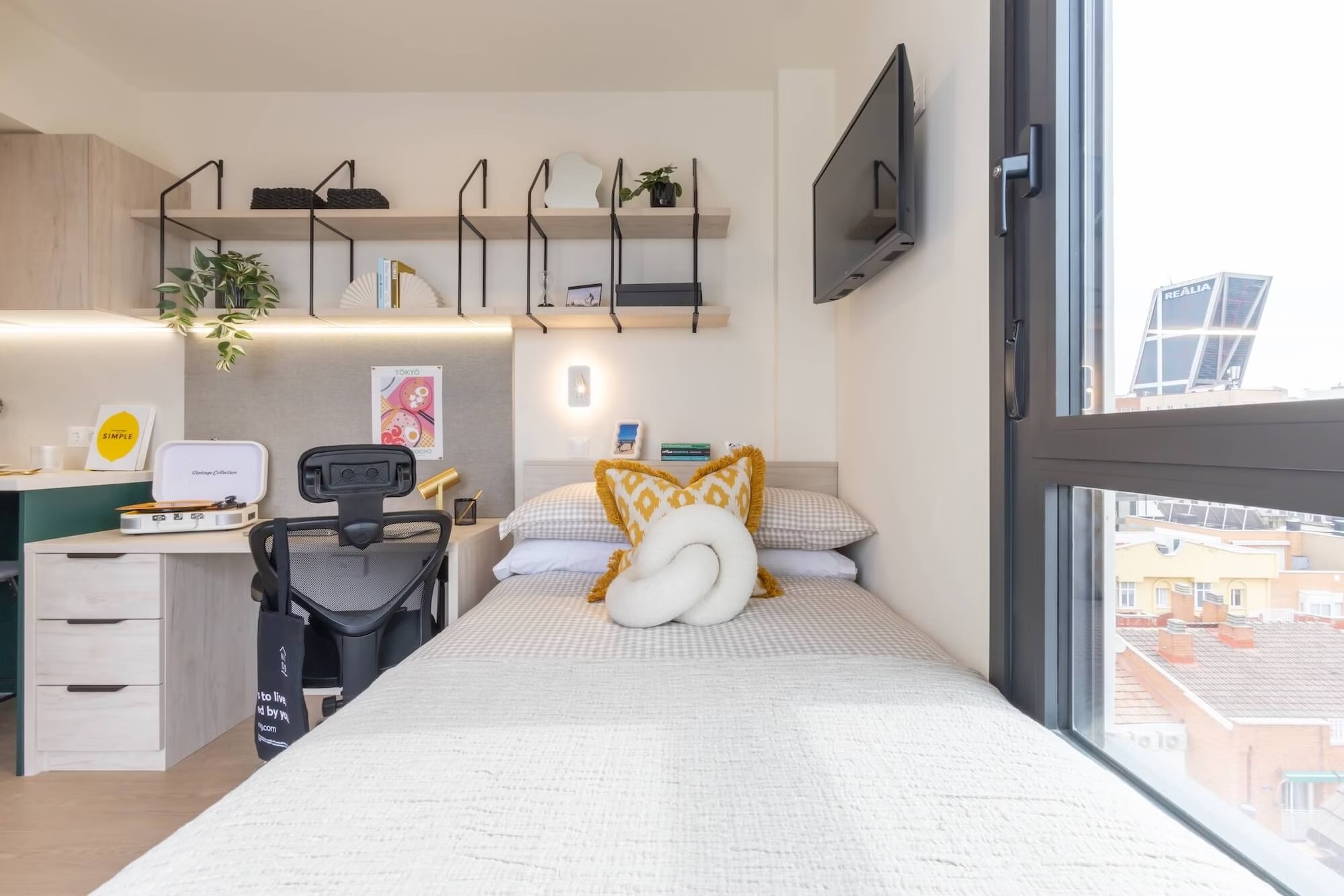 Image of Principe Pio, Madrid