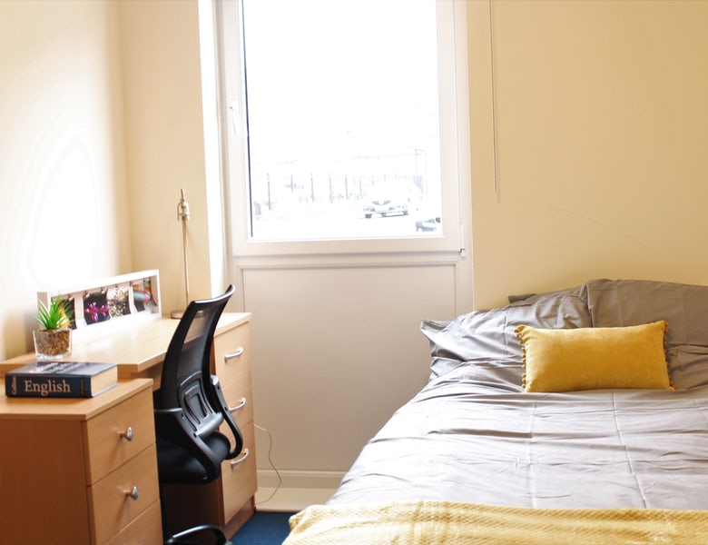 Image of Queens Court, Leicester