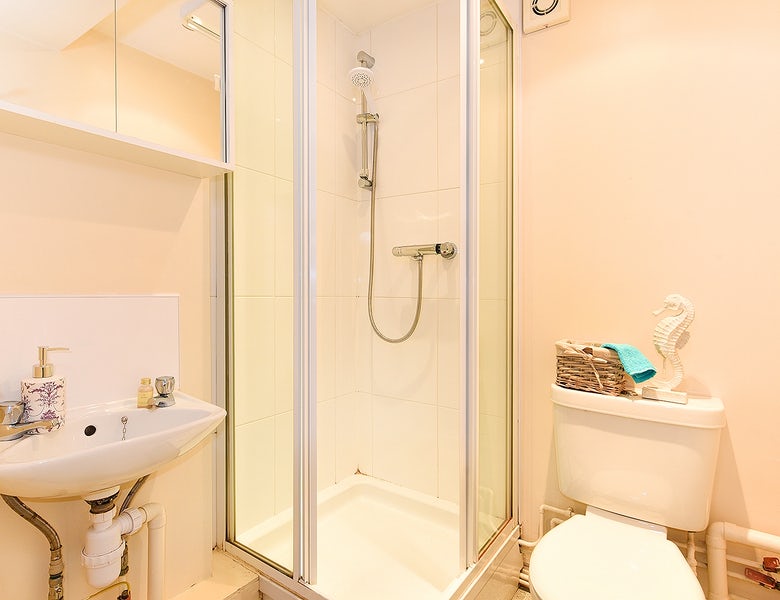 Image of Queens Court, Leicester