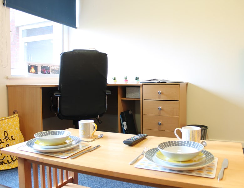 Image of Queens Court, Leicester