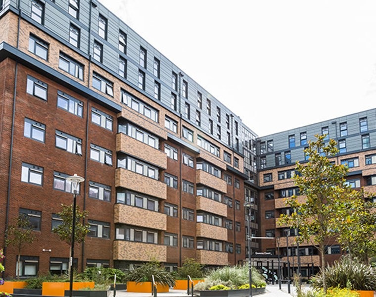 Image of Queens Court, Reading