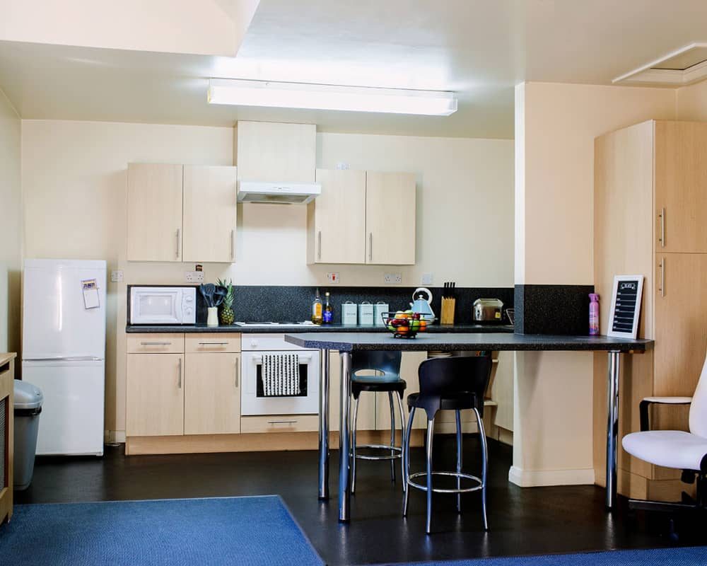 Image of Queen's Hospital Close, Birmingham