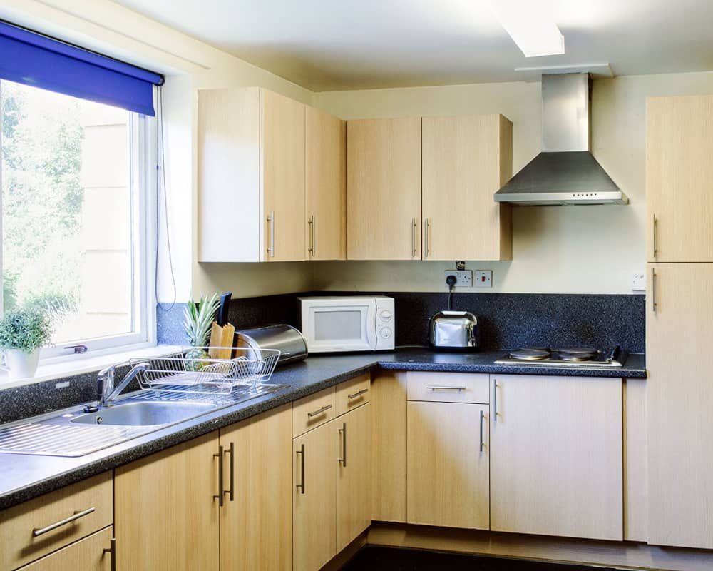 Image of Queen's Hospital Close, Birmingham