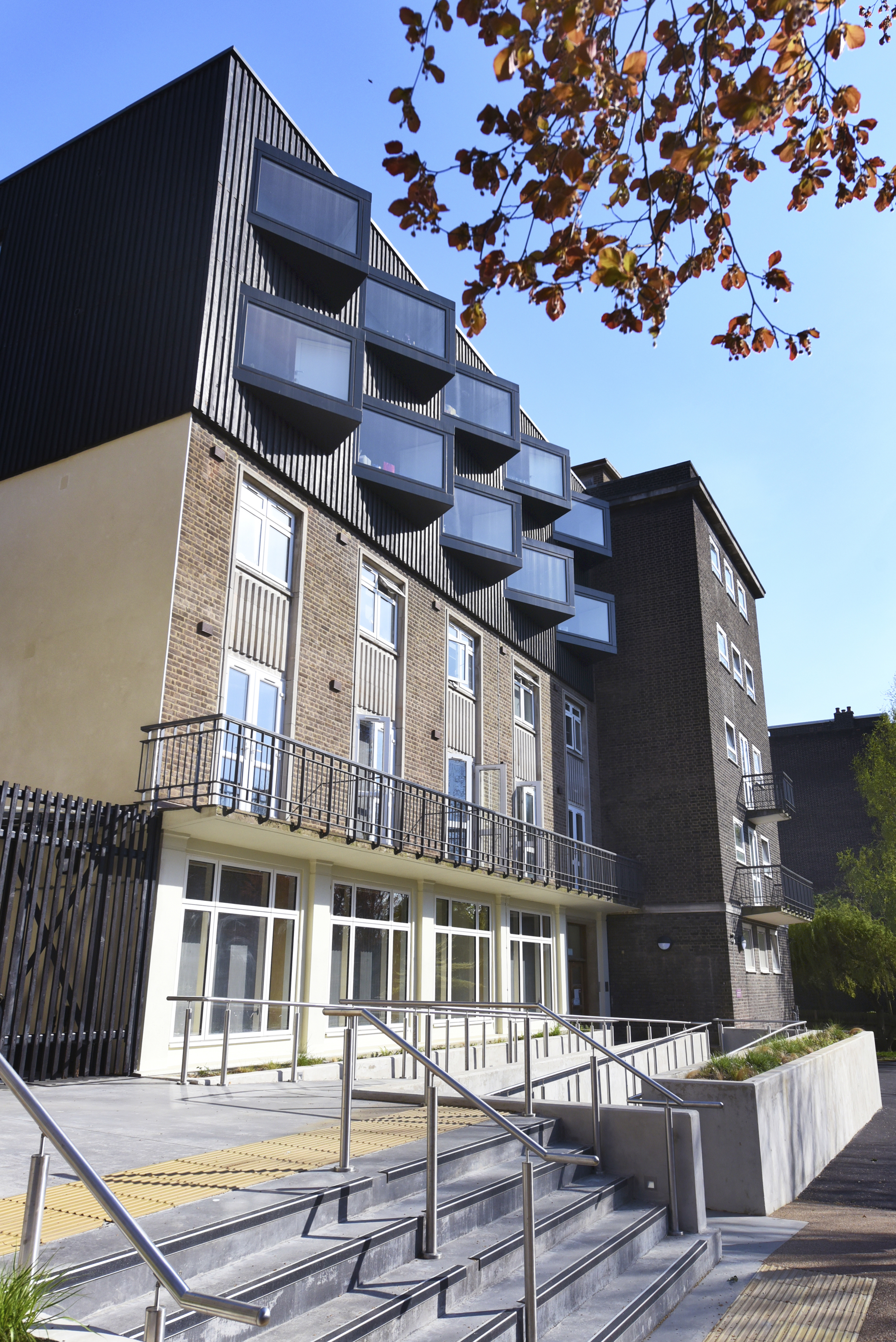 Image of Raymont Hall, London