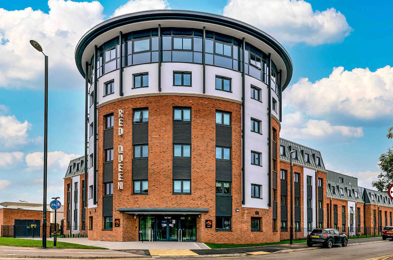 Image of Red Queen, Coventry