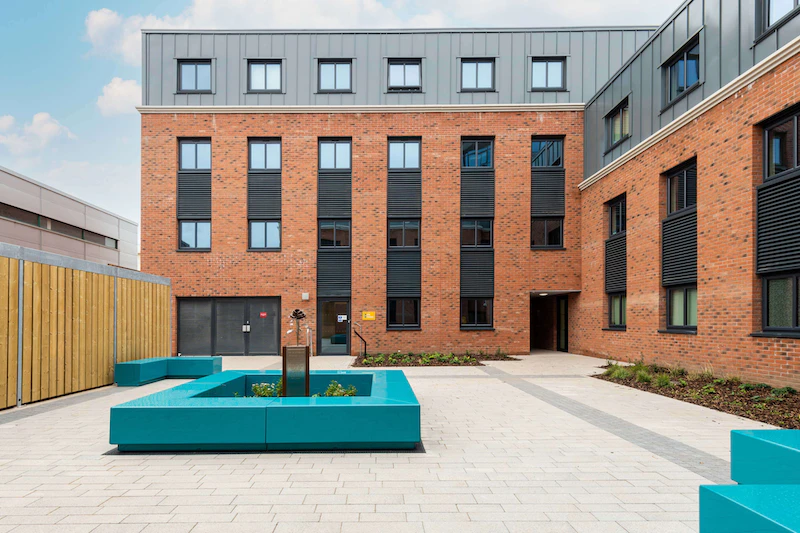 Image of Red Queen, Coventry