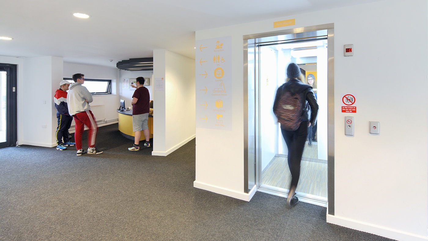 Image of Riverside Way, Winchester