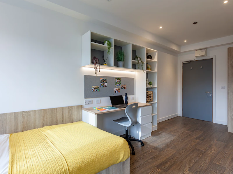 Image of Saltwater Place, Plymouth