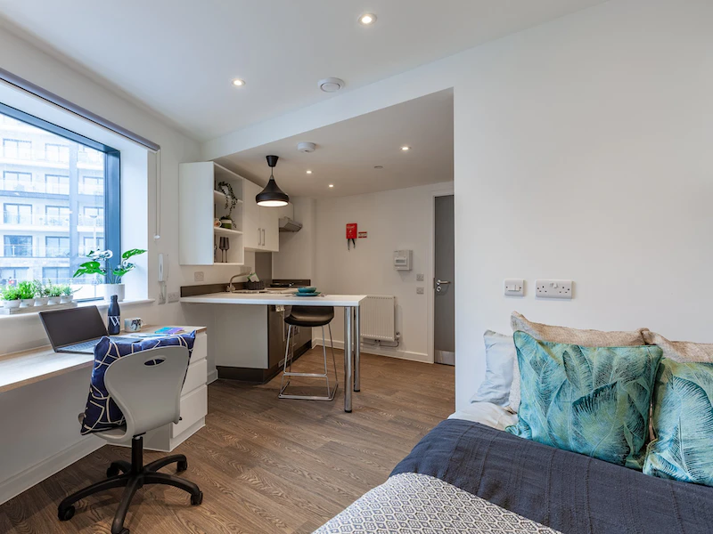 Image of Saltwater Place, Plymouth