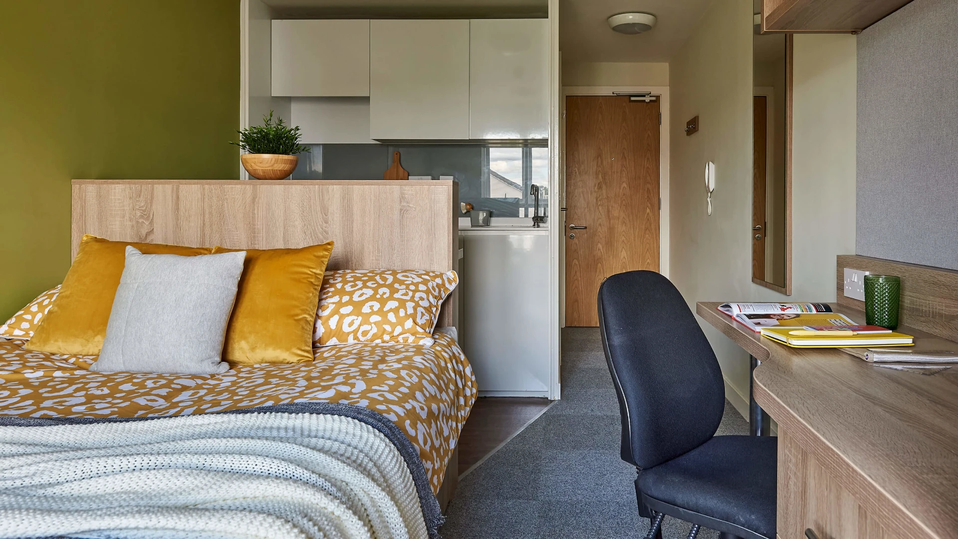 Image of Selly Oak Court, Birmingham