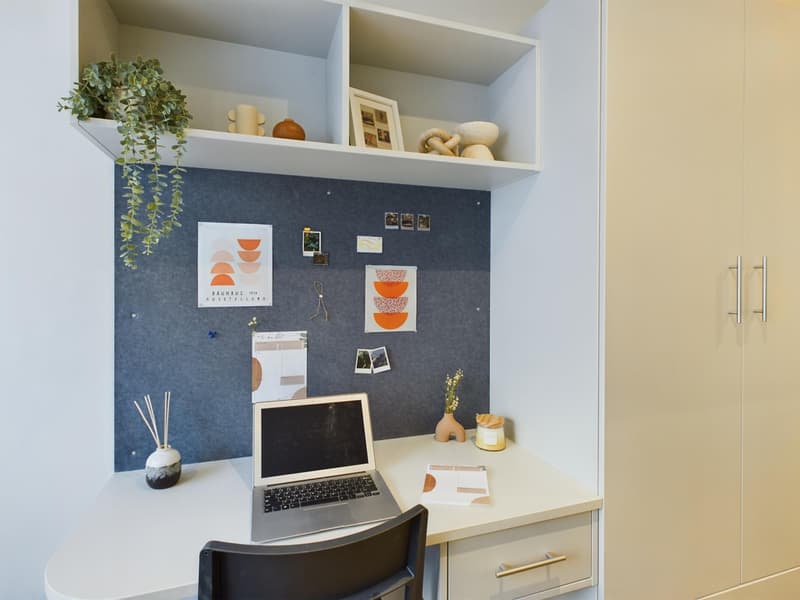 Image of Sheares Hall, Newcastle