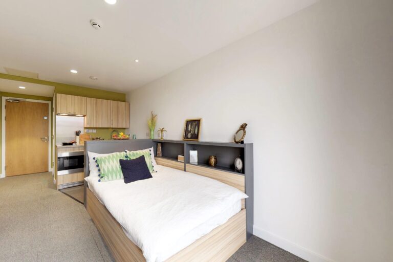 Image of St. James, Glasgow