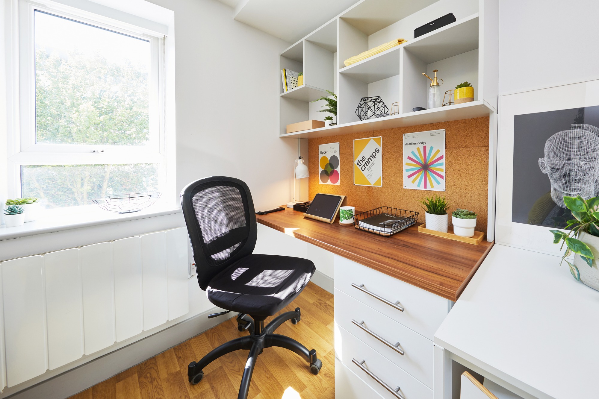 Image of St James Street, Portsmouth