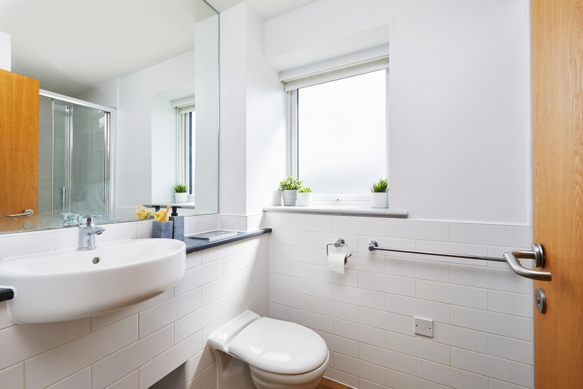 Image of St James Street, Portsmouth