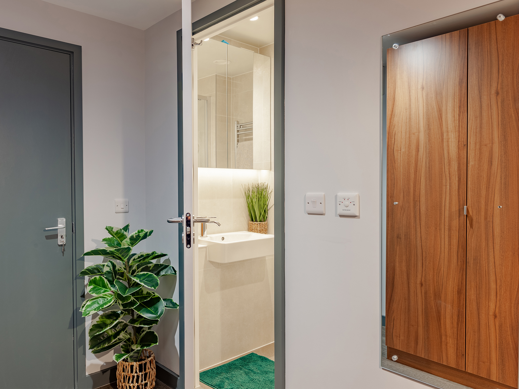 Image of Straits Garden, Egham