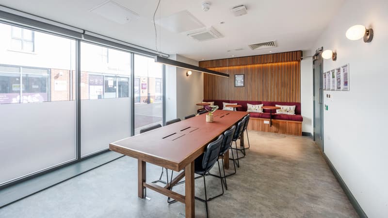 Image of Straits Garden, Egham