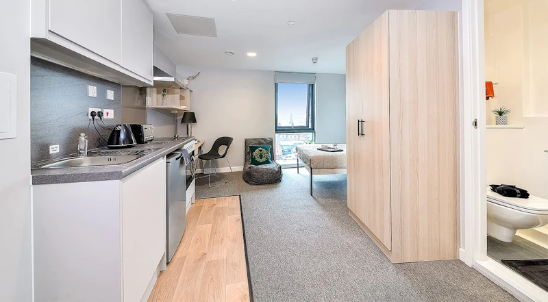 Image of Straits Manor, Sheffield