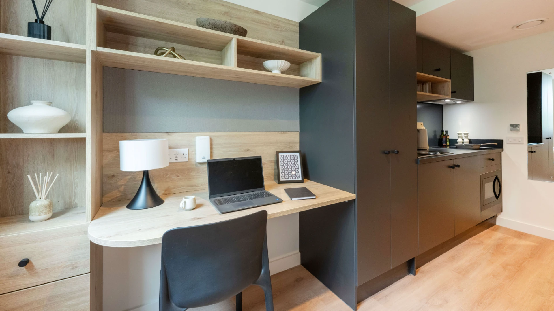 Image of Straits Place, Edinburgh