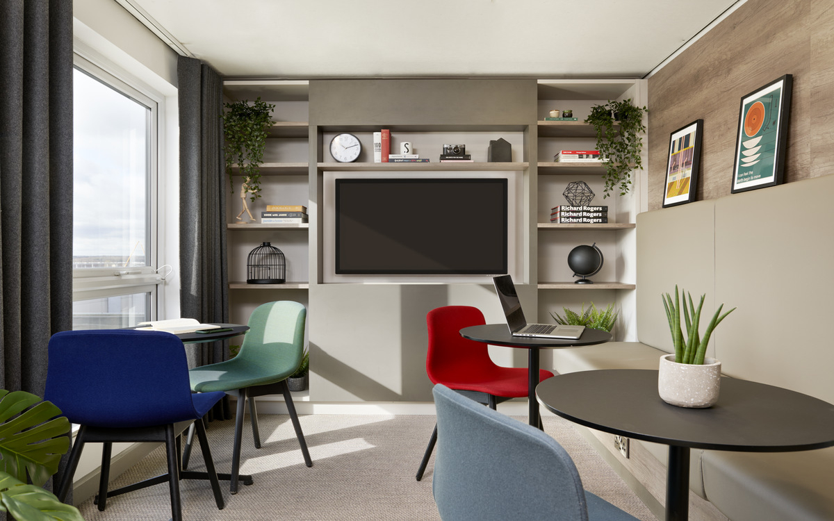 Image of Student Castle, Lincoln