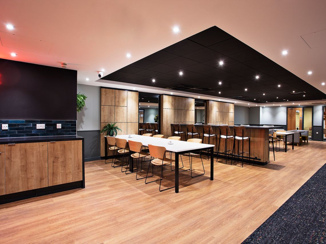 Image of The Curve, London