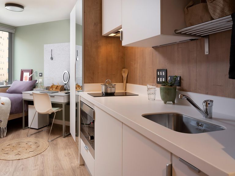 Image of The Curve, London