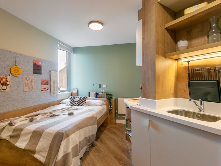 Image of The Curve, London