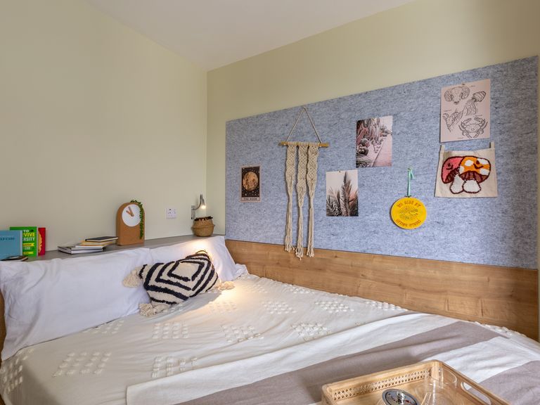 Image of The Curve, London