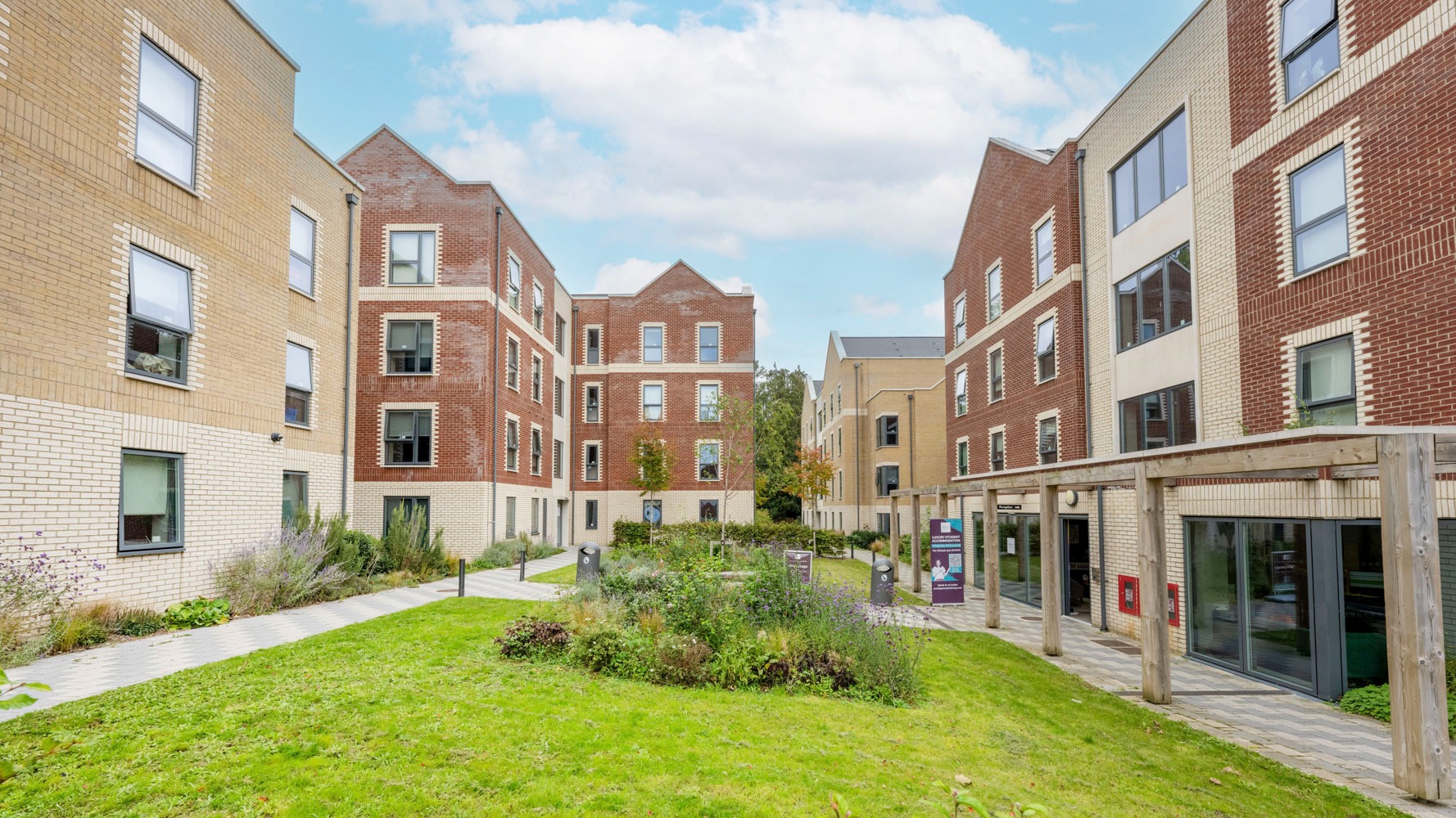 Image of The Garage, Egham