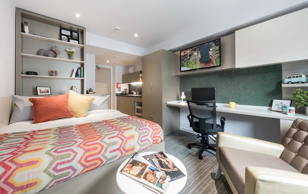 Image of The Kingfisher, Exeter