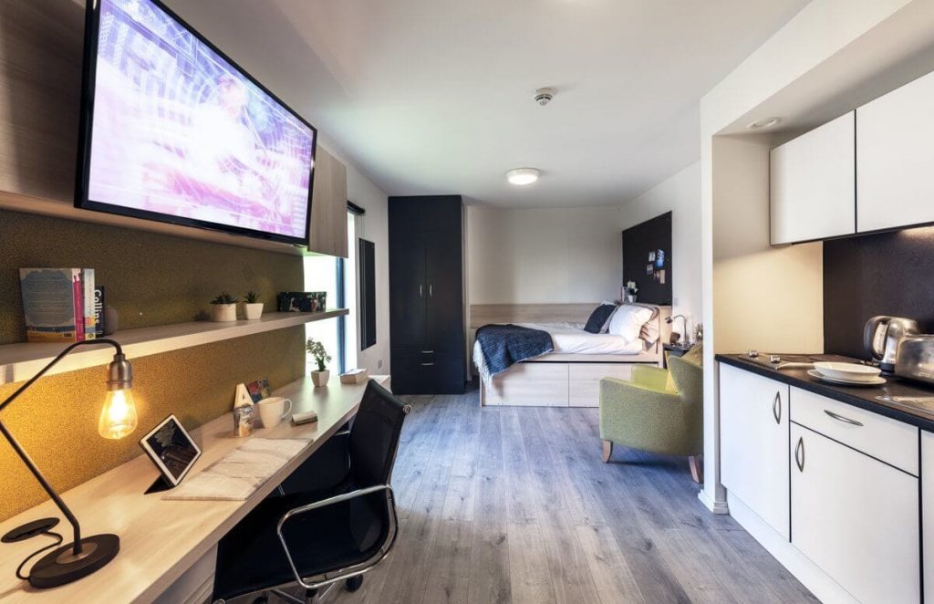 Image of The Lyra, London