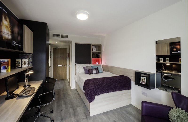 Image of The Lyra, London