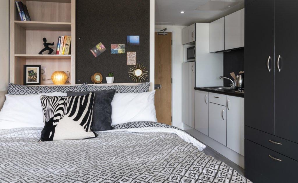 Image of The Lyra, London