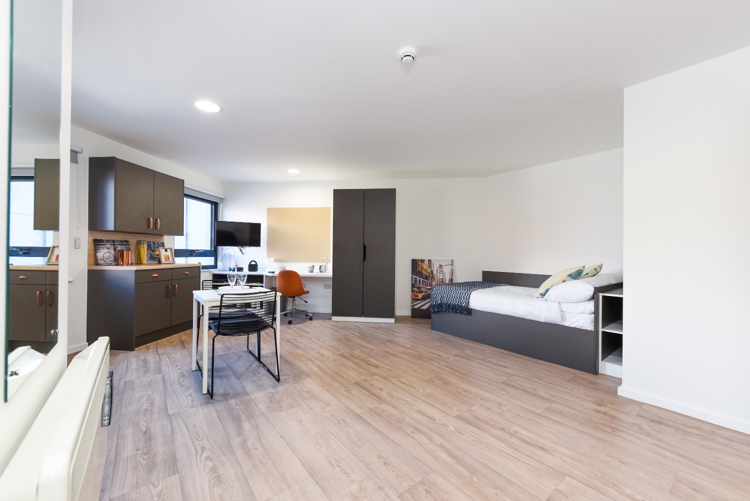 Image of The Towpath, Chester