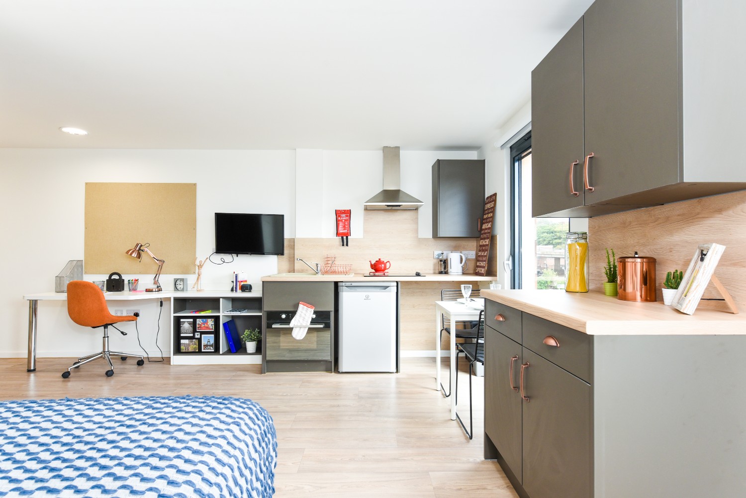 Image of The Towpath, Chester