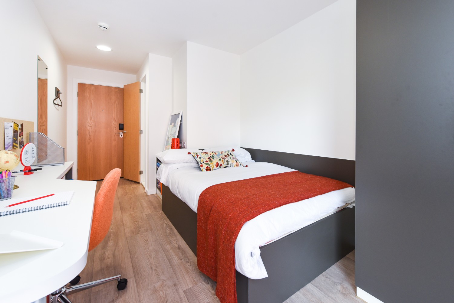 Image of The Towpath, Chester