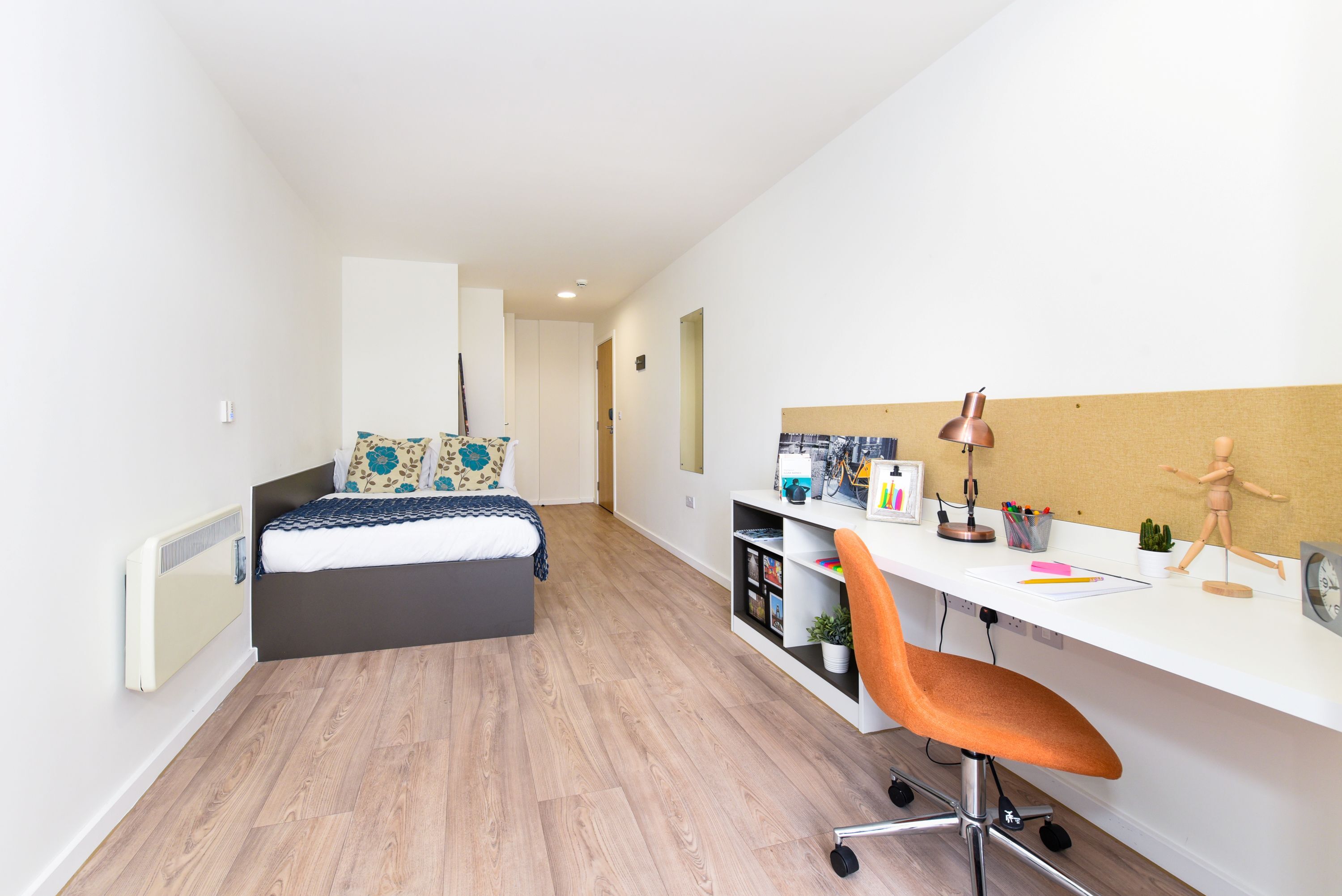 Image of The Towpath, Chester