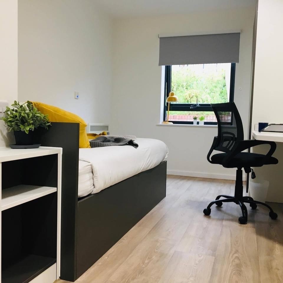 Image of The Towpath, Chester