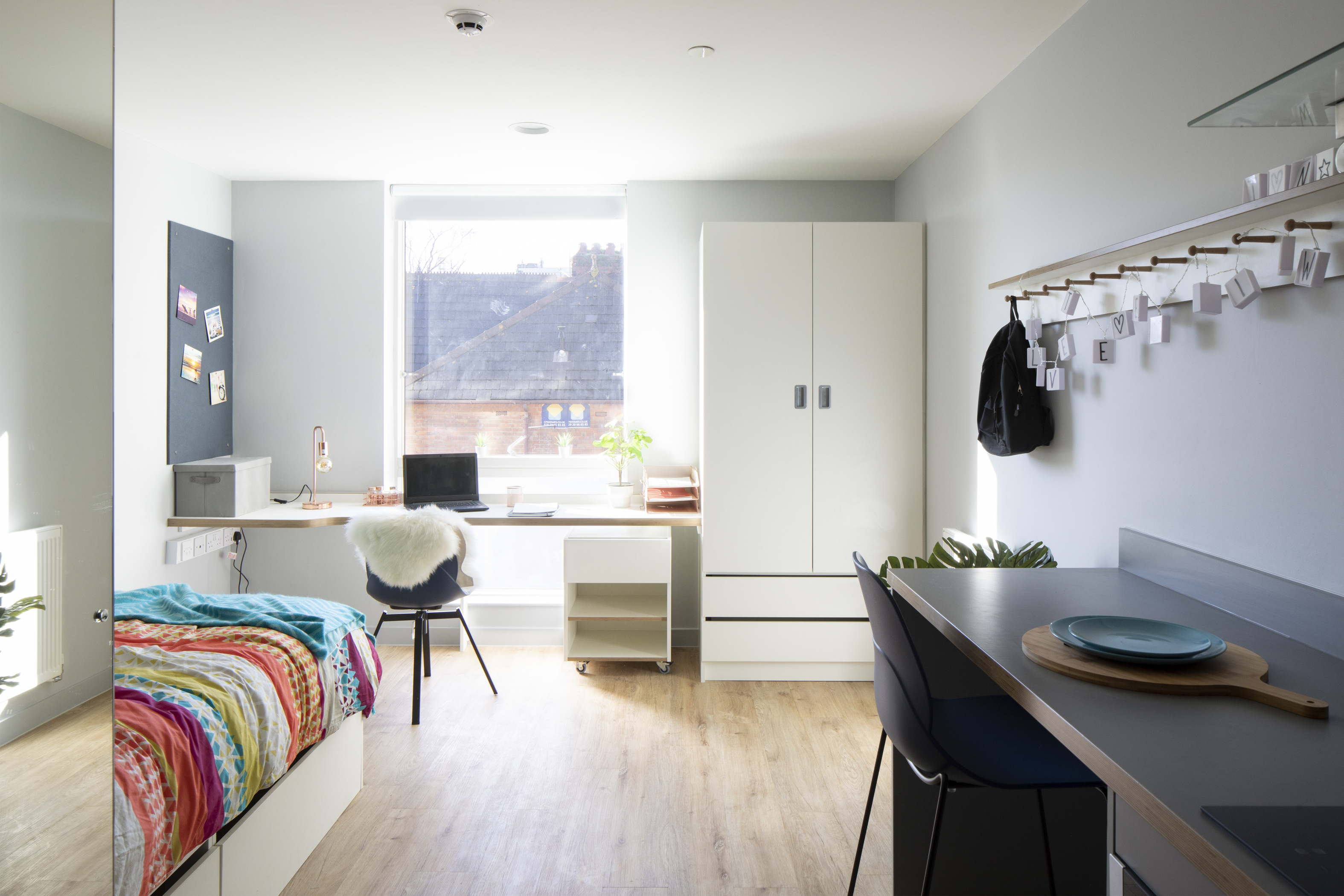 Image of The West Wing, Cardiff