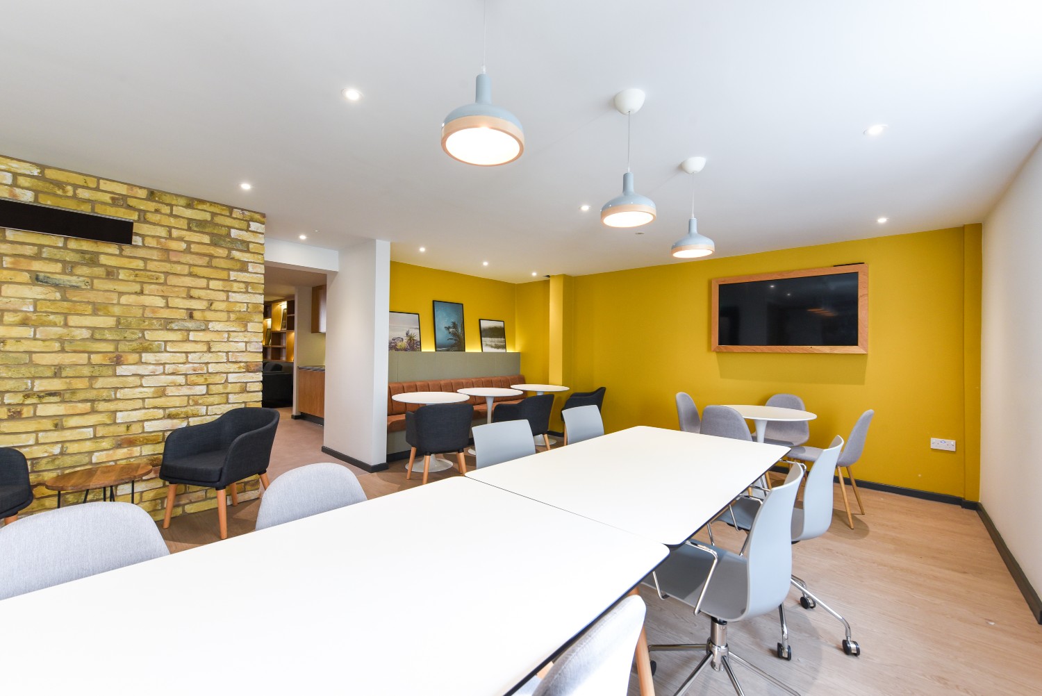 Image of Trinity Square, Nottingham