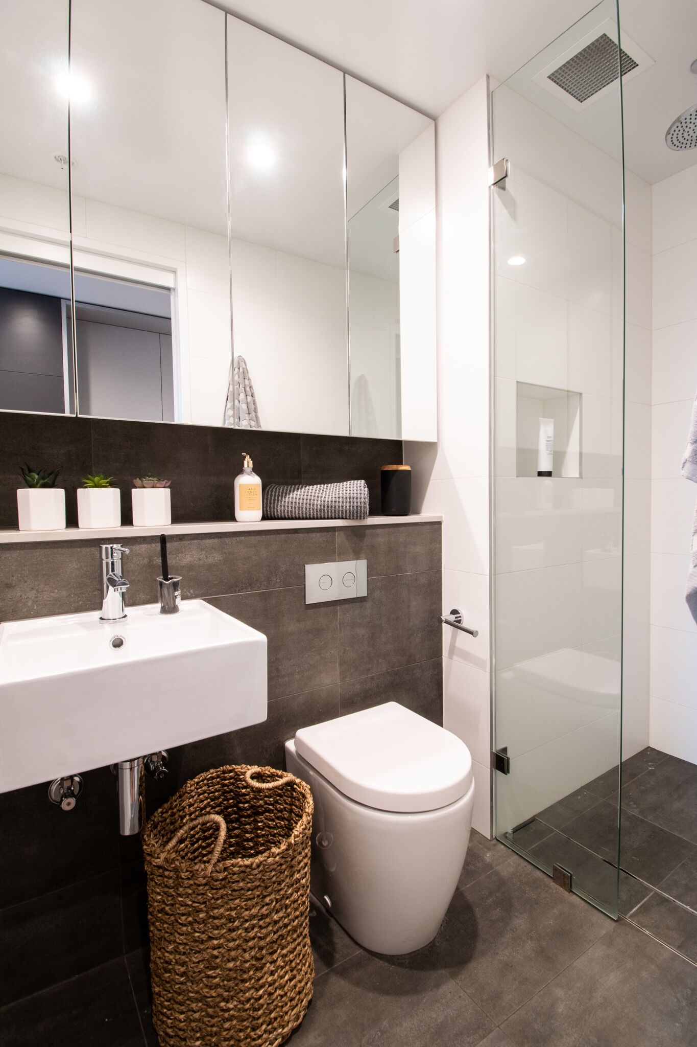 Image of University Square, Melbourne