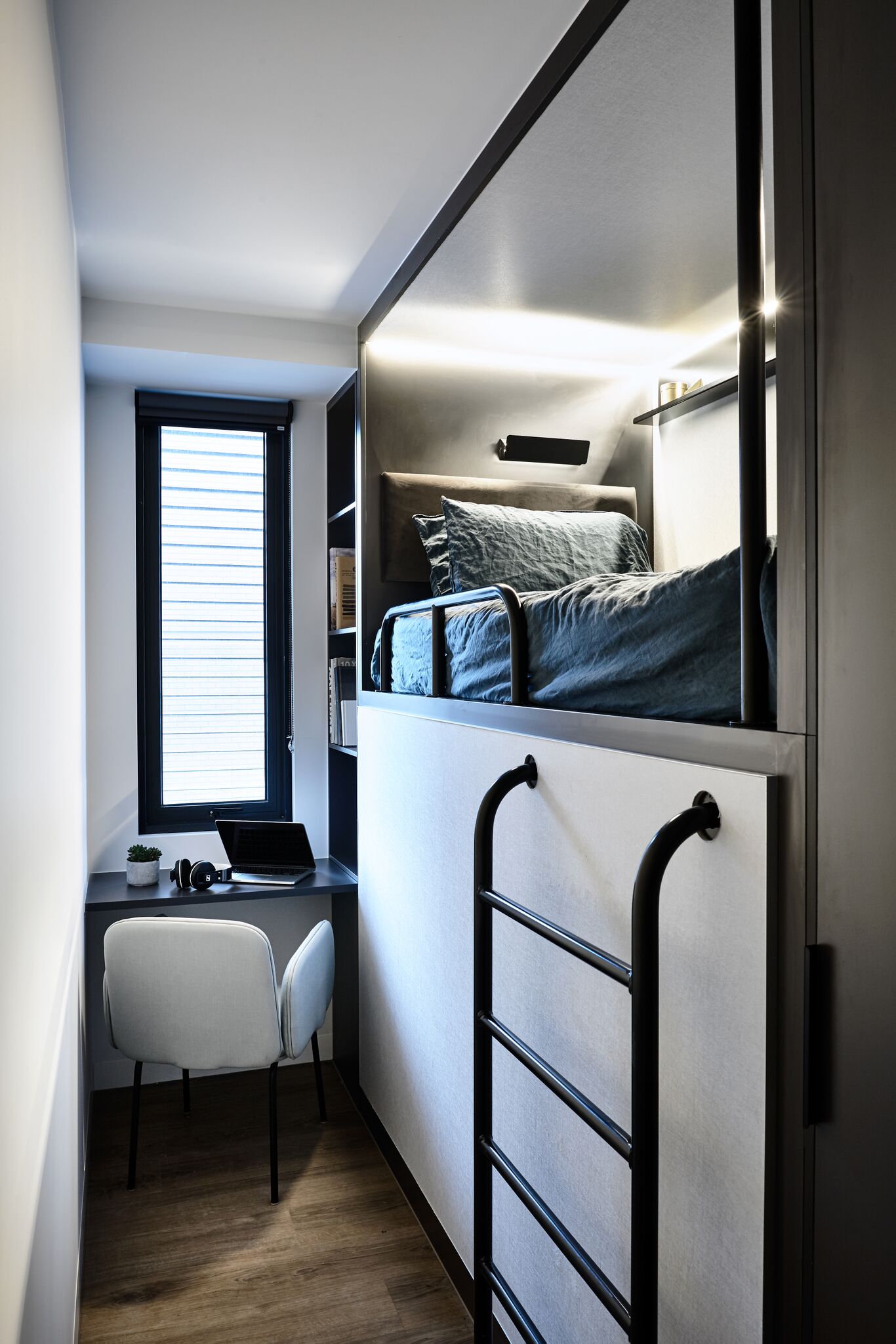 Image of University Square, Melbourne