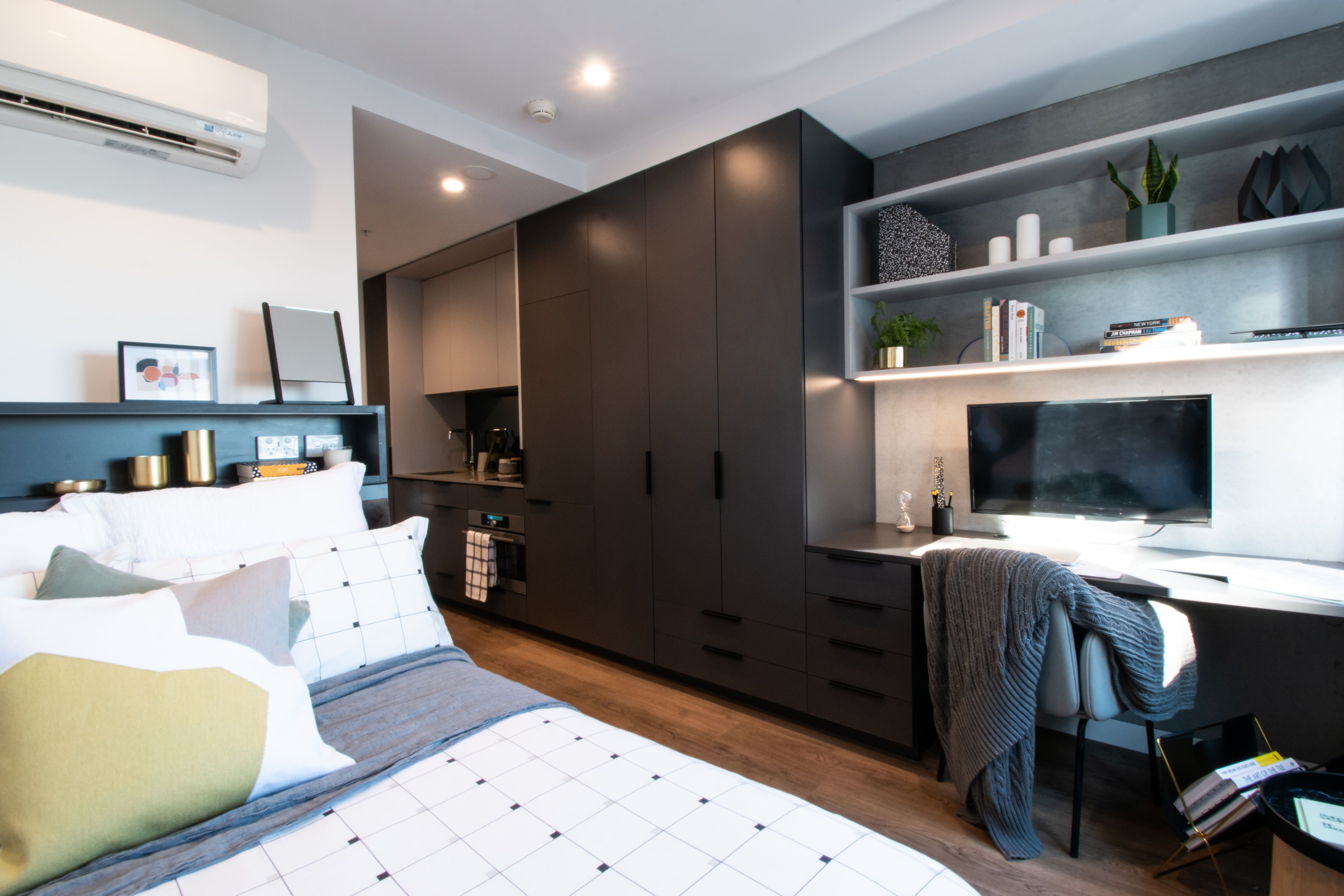 Image of University Square, Melbourne