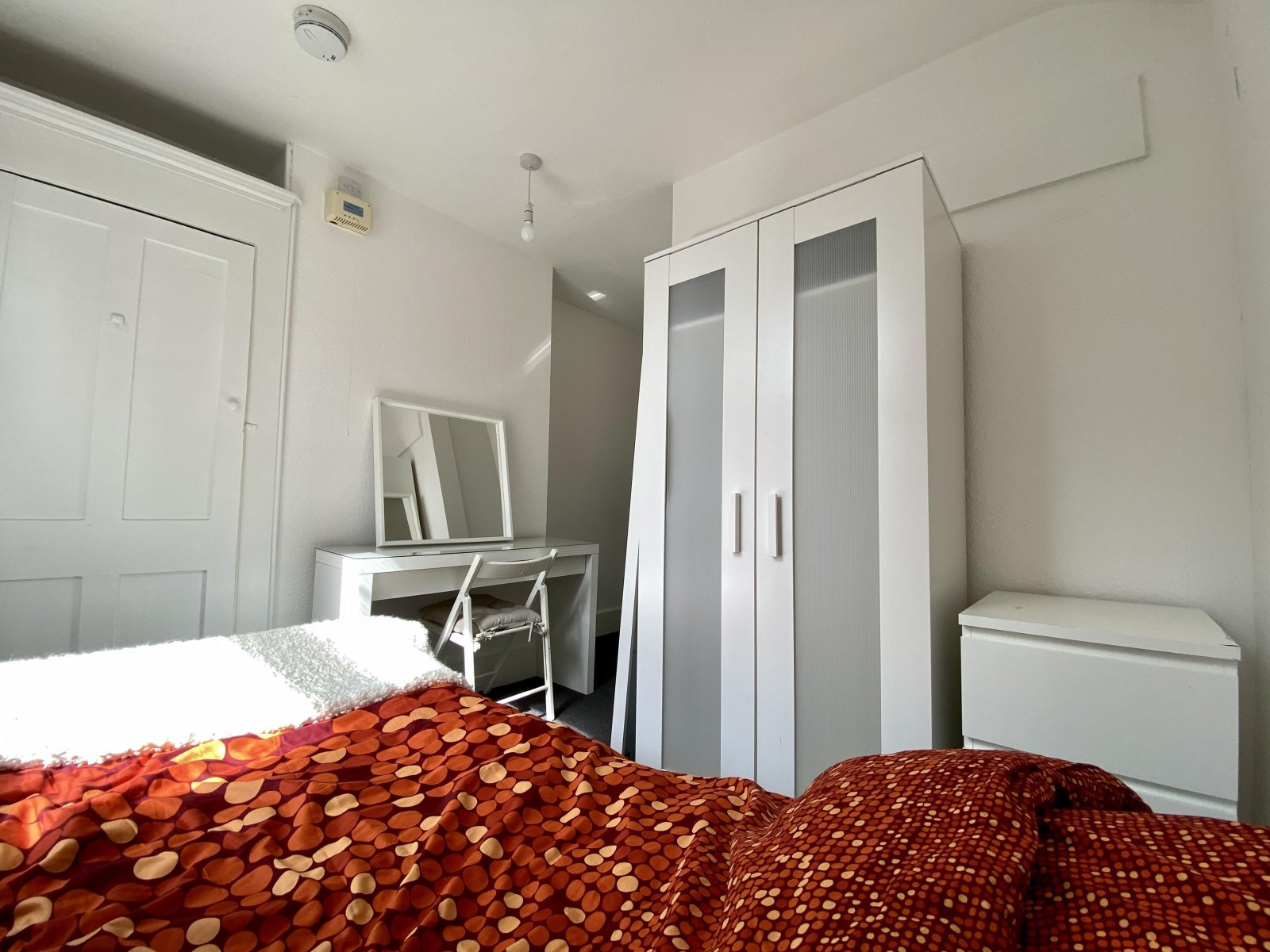 Image of Upper High Street, London